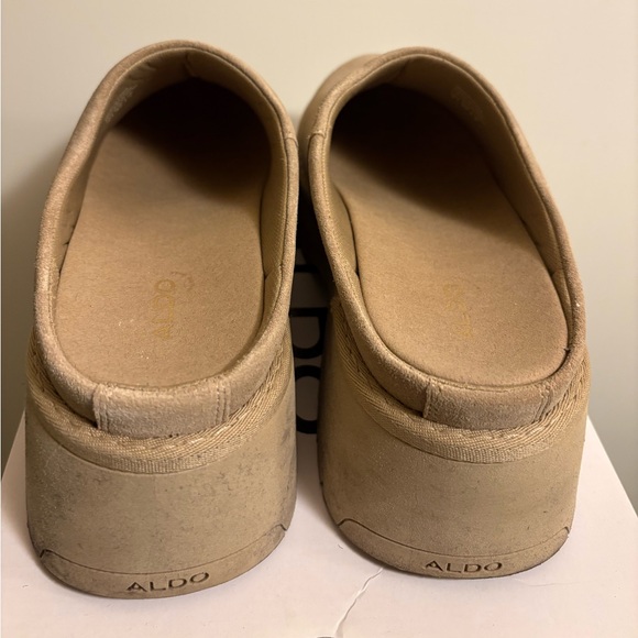 Aldo Beige Platform Mules - Picture 4 of 5